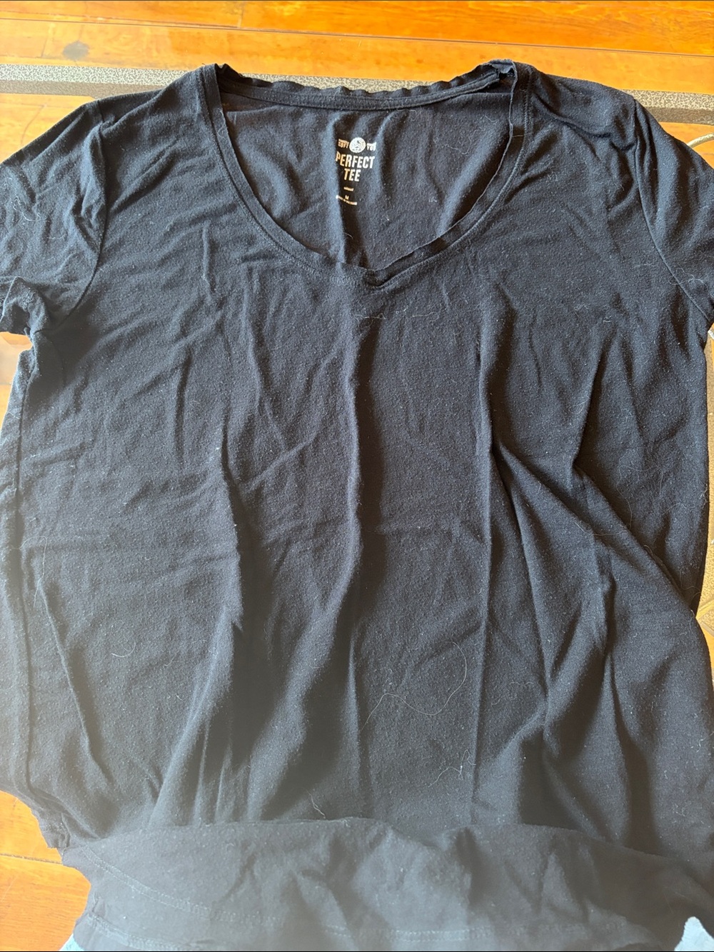 SO Black V-Neck Short Sleeve Tee